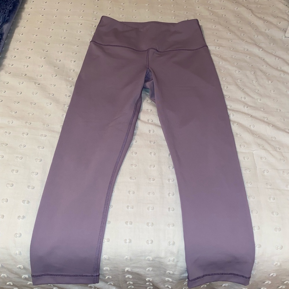 Purple 90 Degree by Reflex Capri Leggings